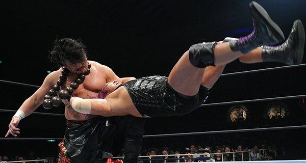 【新日本プロレス】なんと“数珠”を巻いたまま牛殺し！ 後藤洋央紀がEVILに劇的勝利で、“除霊”に成功…!? NEVER無差別級王者が初防衛!!