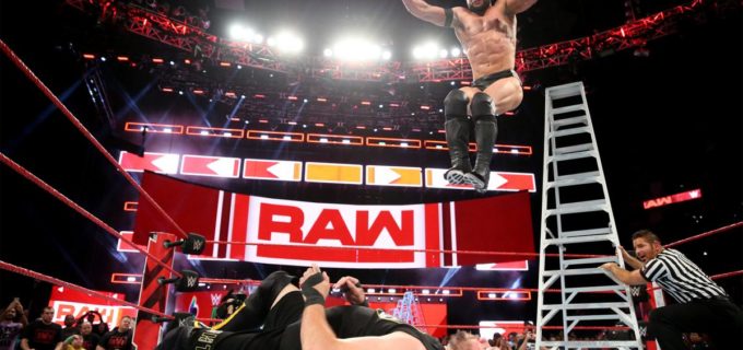 【WWE】ベイラー、MITB前哨戦でラダー最上段からクー・デ・グラ