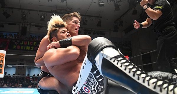 【新日本】第7試合は、SANADAvsザック・セイバーJr.！ 日英のレスリングマスター同士が、目まぐるしい好勝負を展開！