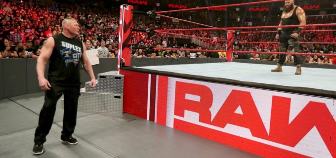 【WWE】PPV「ロイヤルランブル」で激突する王者レスナーとストローマンが挑発の応酬