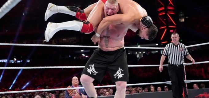 【WWE】ベイラー善戦も、レスナーがキムラロックで王座防衛