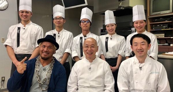 【新日本】3月26日(火)23時～NHK BSプレミアム『極上！スイーツマジック』に真壁刀義選手が出演！