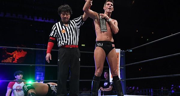 【新日本】ザックが“拷問技”でEVILからタップ勝利！2回戦で飯伏と激突！ 棚橋は“若武者”海野に貫録勝利…!!