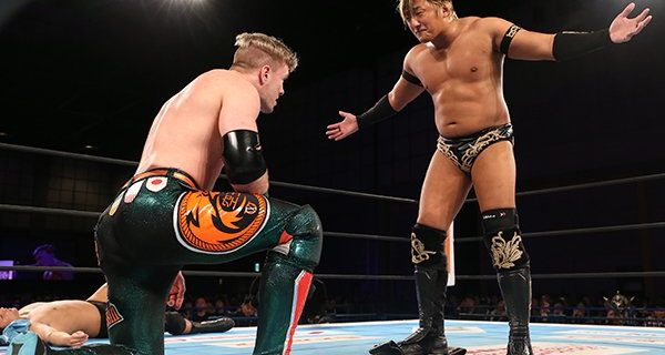【新日本】試合後、タイチがベルトを踏みつけて、NEVER無差別級王者を挑発！ だがオスプレイは、MSGで“ROH世界TV王者”ジェフ・コブとのWタイトル戦に意欲!!