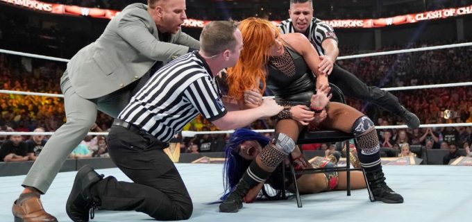 【WWE】ベッキーがサーシャ相手に反則裁定も王座移動なし