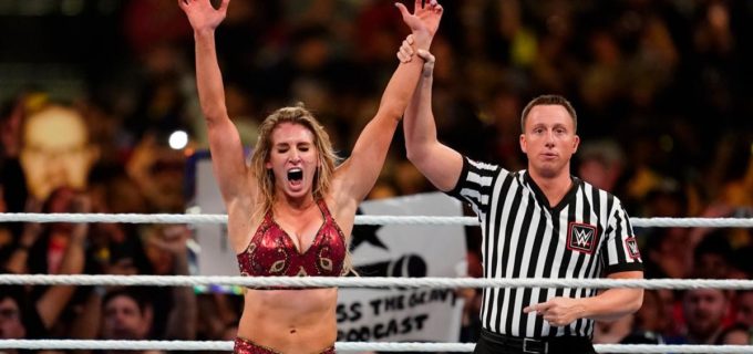 【WWE】“女王”シャーロット・フレアーが女子ロイヤルランブル戦で優勝