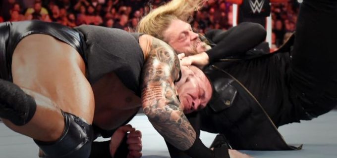 【WWE】エッジがオートンに掟破りのRKOで報復