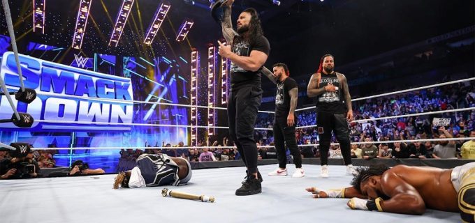 【WWE】ユニバーサル王者レインズが“キング”ウッズを襲撃「次週も現れるなら、キングがどんなものか見せてやる」