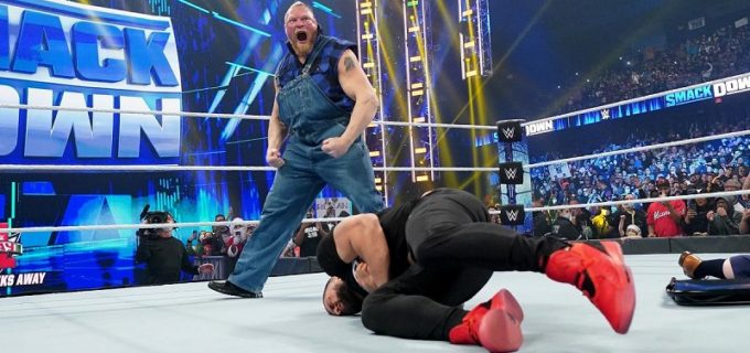 【WWE】“ザ・ビースト”レスナーが王者レインズをF5葬！首を宣告されたヘイマンを救出