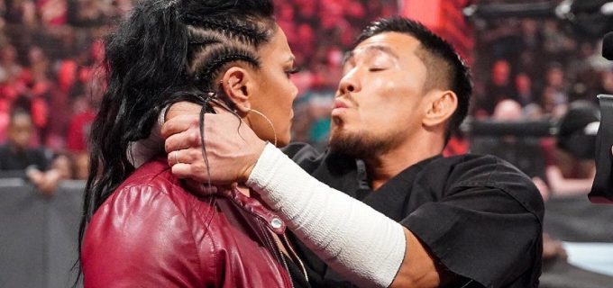 【WWE】“忍者”戸澤陽がタミーナにキスをせがんだ隙に24/7王者の逃走を許す