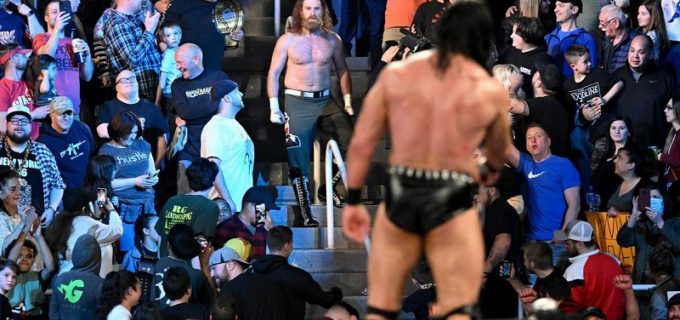 【WWE】マッキンタイアがRKブロを味方にしてランバージャック戦もウーソズの妨害でゼインの３度目の逃走を許す