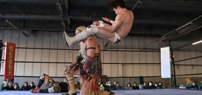 【DDT】上野勇希が納谷幸男とのKO-D無差別級王座戦の前哨戦制し余裕見せる！「負けてそそくさ帰るようなヤツにこのベルトは渡さない」