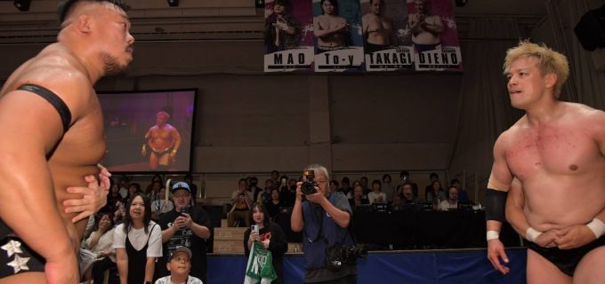 【DDT】飯野雄貴とNOAH潮崎豪がKO-Dタッグ王座戦に向け、バチバチに火花！両国決戦を待たず、7・10新宿でシングル戦へ